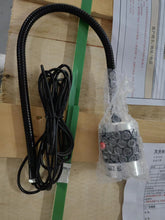 Загрузить изображение в средство просмотра галереи, Светодиодная лампа