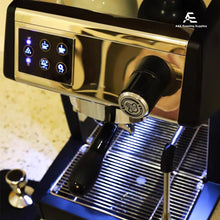 โหลดรูปภาพลงในเครื่องมือใช้ดูของ Gallery CRM3200D Commercial Single-group Coffee Machine
