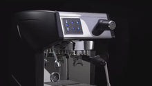 Загружайте и воспроизводите видео в средстве просмотра галереи CRM3200D Commercial Single-group Coffee Machine
